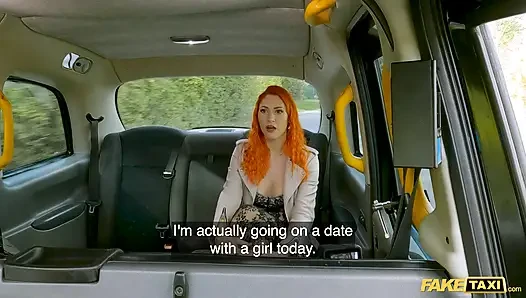 Fake taxi - Manchester'dan kırmızı kafa takside sikiliyor