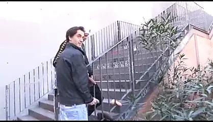 Vivi onu kedi ve kıçını ilk dp'de yok ediyor