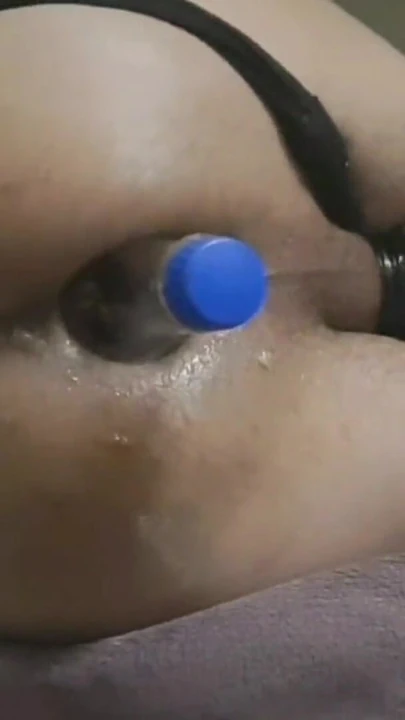 Seks eşcinsel köle kadın kılıklı | Klip 1