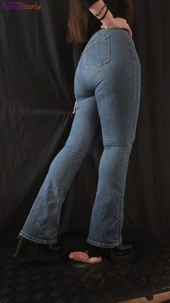 Страдания под моей высокой платформой танковых каблуков