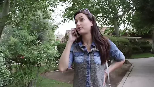 Georgia Jones ve Sasha Heart bir sürü saçlı lezbiyen