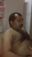 Hintli değil babanın iyi bir kafaya ihtiyacı var