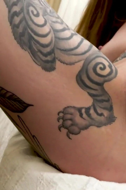 Seksi Penny Archer bir sanat eseri