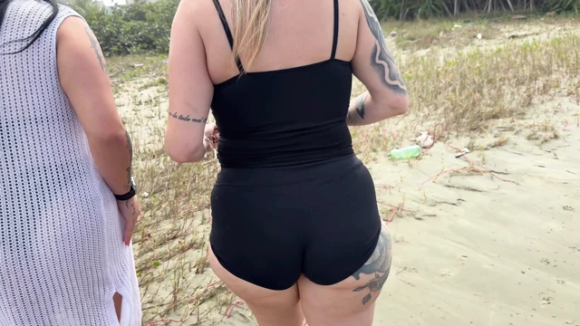On the beach my wife and I invited a beachgirl to fuck she accepted because she was very horny! she has a pink pussy