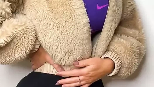 Esmer barbie defilesi