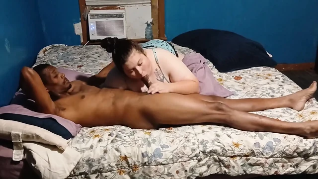 İkili toksik olduğunda ve hala büyük siyah yarağını yemek istediğinde