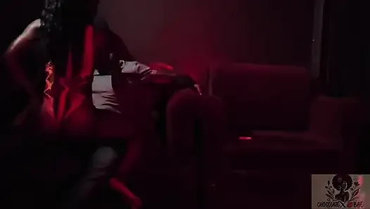 O Ateşli Kucak Dansı Seansından Sonra Çok Islandım, Sızdırıldım Ve Sonra Kendimi Sikmek Zorunda Kaldım!!