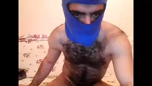 Misterioso ragazzo arabo