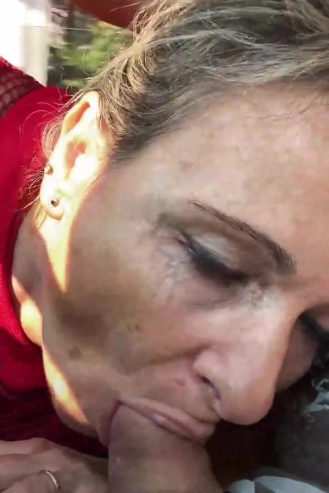 İyi bir oral seksle başlayalım