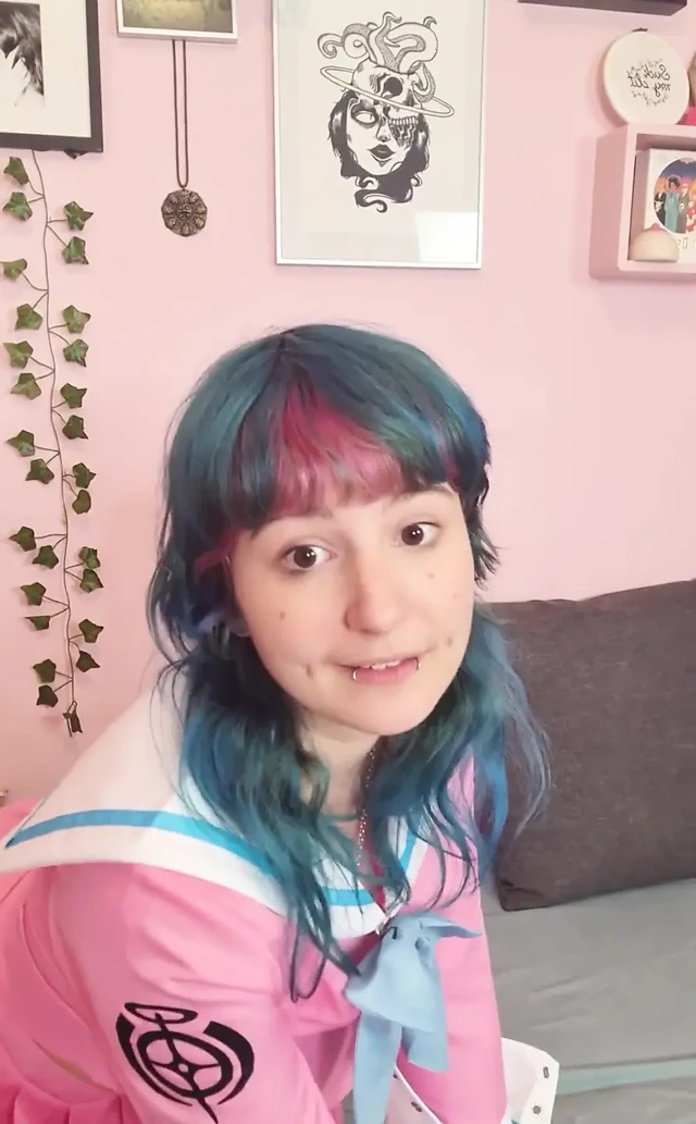 Cosplay giymeye çalışalı uzun zaman oldu.... Ben bir fait longtemps que j'avais pas de porter un cosplay seviyorum.