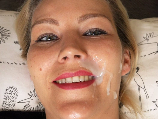 Tüm kadınların hayali! aynı anda orgazm ve yüze boşalmak