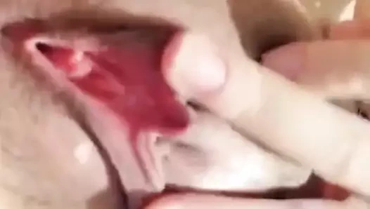 En iyi güzellik gerçekten cilveli, arkasında ve içinde durandır.