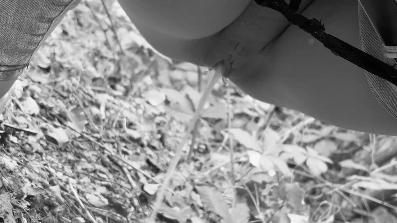 Иногда видео стоит тысячи слов...
… и все же оставляет так много вопросов без ответа 🖤
Ты смеешь написать мне?