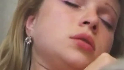 emzikli lezzy eğlenceli