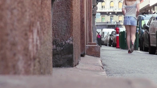 Asyalı japon pornosu – sarışın sikildikten sonra yüzüne cumshot alır