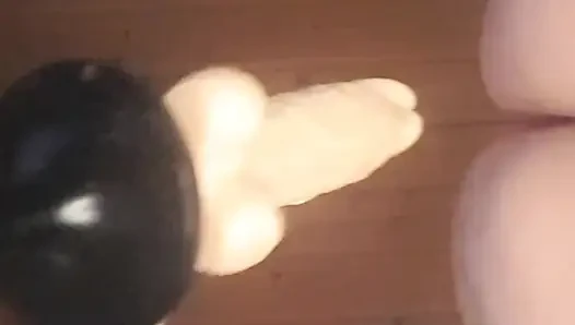 Makinemle yakın amcık ve göt sikişi