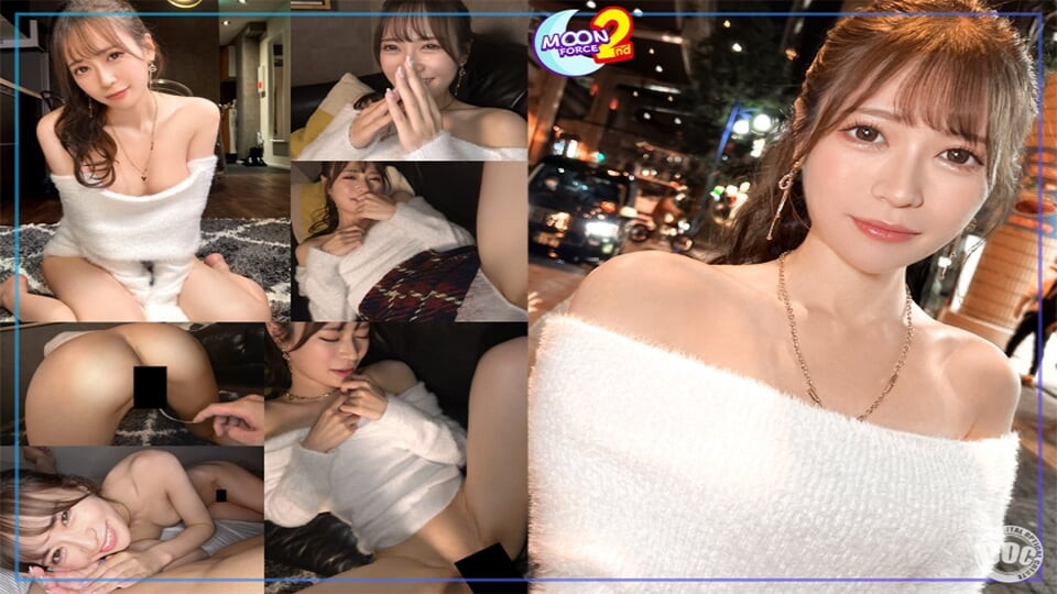 Part 1 [A glimpse of a delicate body from off-shoulder ... Kawaii and beautiful good! Natural bruising slender beauty] I can't suppress the excitement of Ji ● Po with an attitude that makes me want to get caught ... Whew!