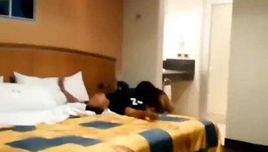 Karım olgun bir adam berbat