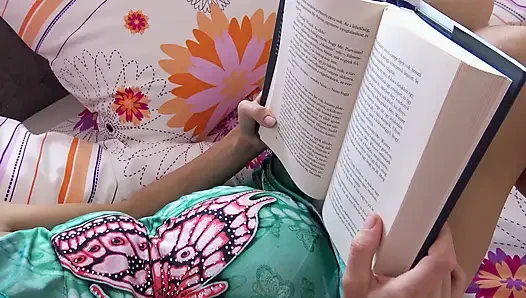 Hamile üvey kız kardeşle utanmadan seks