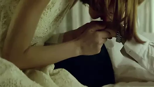 Köpek Dişi - kynodontas (2009) 018 mari tsoni