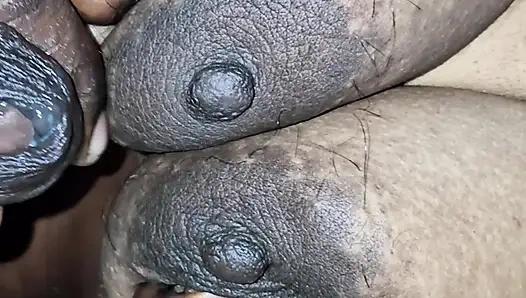 Desi Indian housewife blowjob lekin husband dick