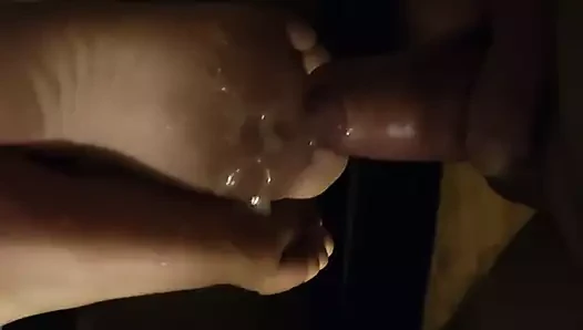 Cum üzerinde kirli eş tabanlar