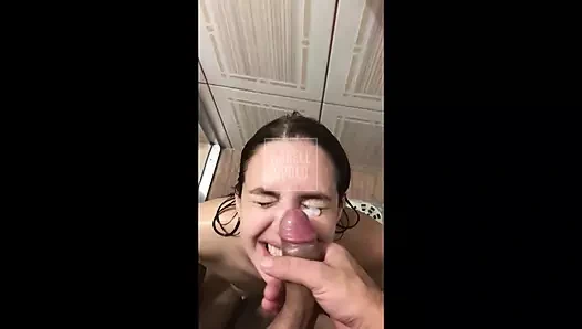 Sakso ve boşalma sahneleri ile derlenmiş