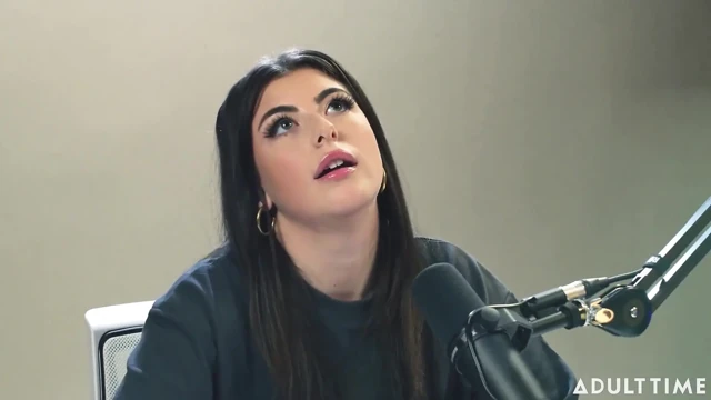 Profesyonel bir dominatrix olmak Gal Ritchie'nin beklediği şey değil!  Adult Time Podcast