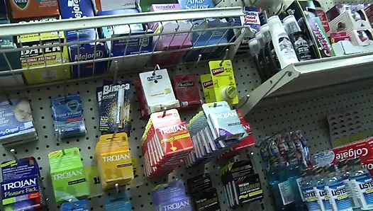 Crazy couple just had hardcore sex in the supermarket