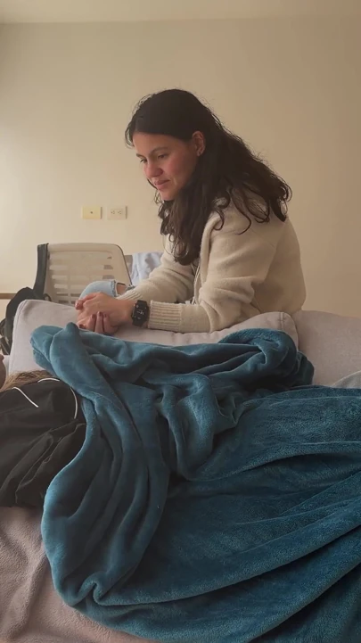 Eşim romantik lezbiyen seksin nasıl yapılacağını hatırlıyor