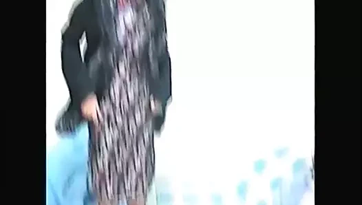 Japon kadının karısı çin elbisesini çıkardı