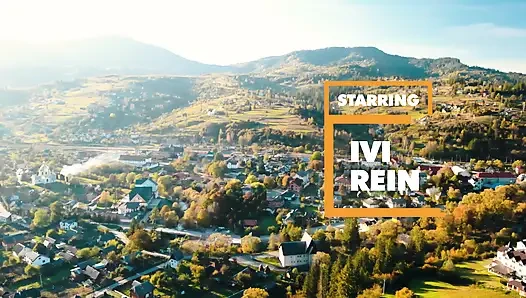 Bakış açısı - Ivi Rein yaramaz üvey kız kardeşin ve döl fahişen