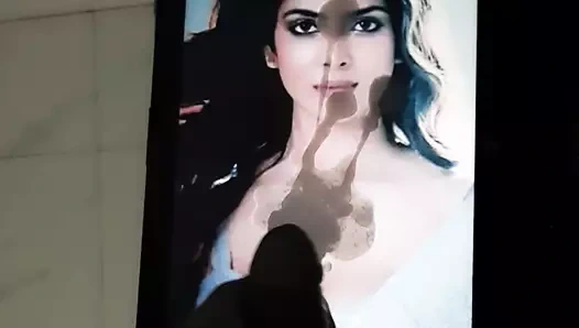 Malavika mohanan: boşalmak haraç #3