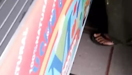 Sokak götlü kızlar videoları 5