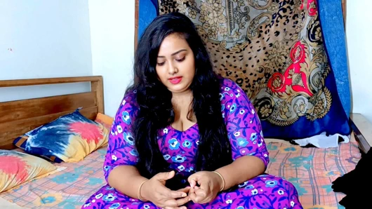 Morjenabb. Hintli kızlar cinsel olarak çok tahrik oluyor, ben de onlara istedikleri zevki verdim. Ateşli xxx edepsiz konuşma