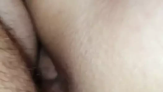 Je remplis le cul de ma femme de sperme