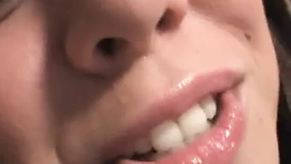 Delilah'ın pembe topuklu ayakkabıları