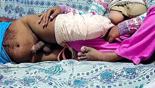 Genç Hintli kız kardeş ve kayınbiraderi seks yapıyor xnxx