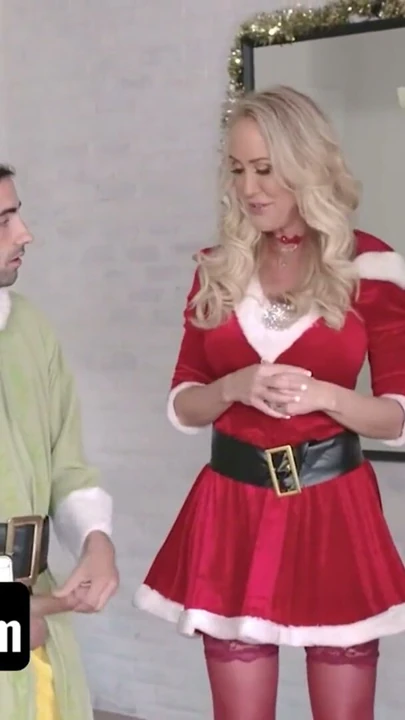 Gotmylf - bu sert derlemede becerilerini ve deneyimlerini ortaya koyan en yaramaz orta yaşlı seksi kadınlar | Klip 2