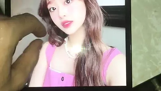 Loona chuu boşalmak haraç