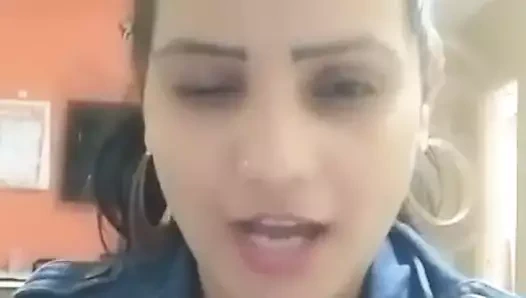 Nayna sharma dans vegina seks çağrı