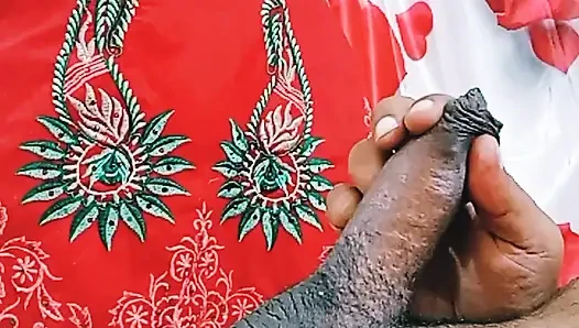 Bu gece senin zevk kız arkadaşınım