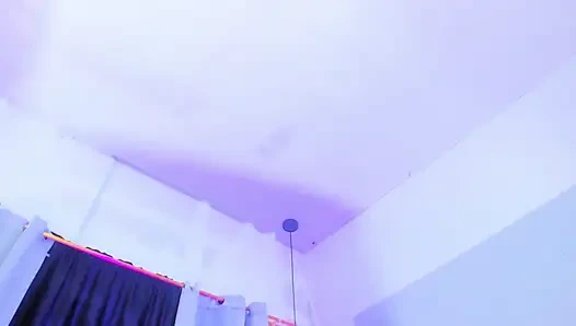 Show completo na webcam de uma prostituta colombiana