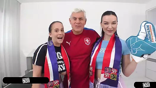 Dev memeler ve büyük götlü futbol ultras lady gang ve jennifer mendez dörtlü seks içiyor fışkırtıyor - ahlaksız canlı 4k