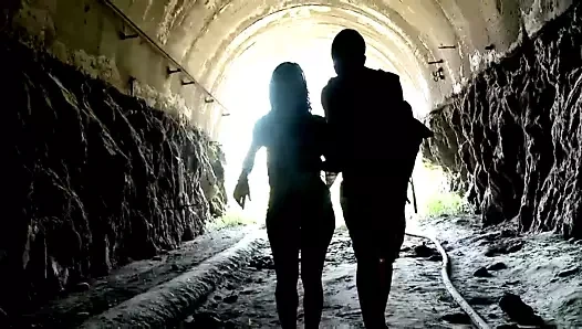 Jazmina Volcan - Kevin White ile sert seks ve oral seks