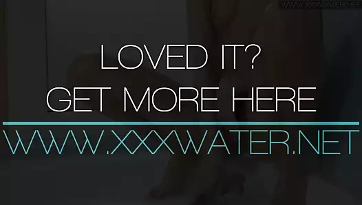 Vasilisa seksi duş parmak sahne