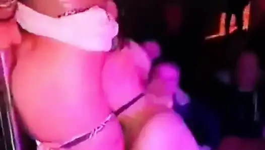 nevena sıcak performans