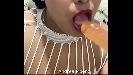 Götüme sokarak nasıl mastürbasyon yaptığım çok lezzetli