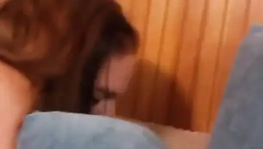 Red onu iyi kullanılmış bir sürtük gibi alıyor