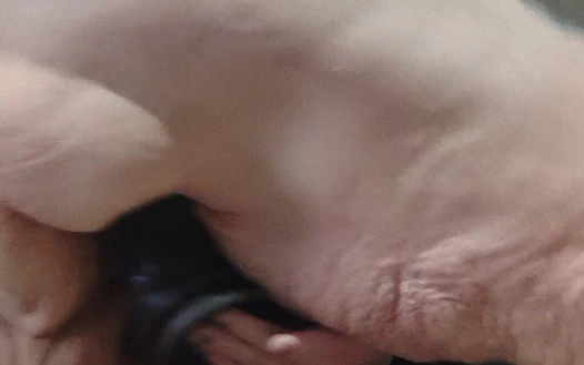 Amcığıma boşalrken çok iyi hissettiriyor